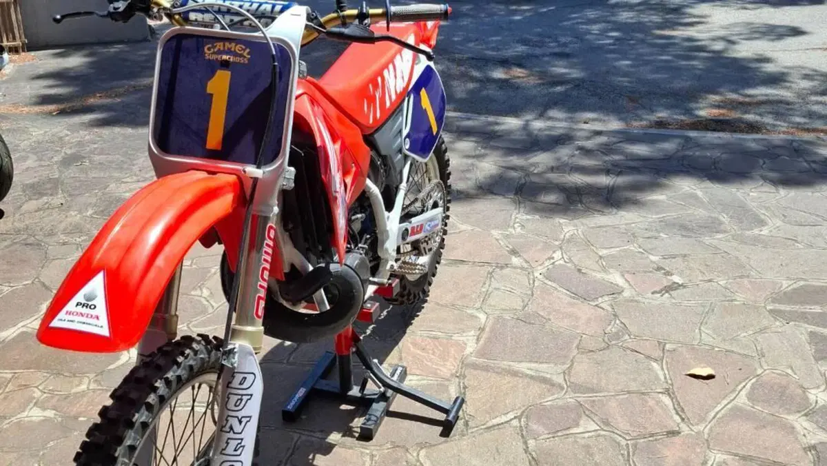 Honda CR 250  (8)