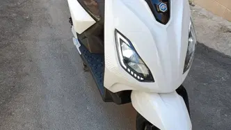 Piaggio 1 (2022 - 26) usata