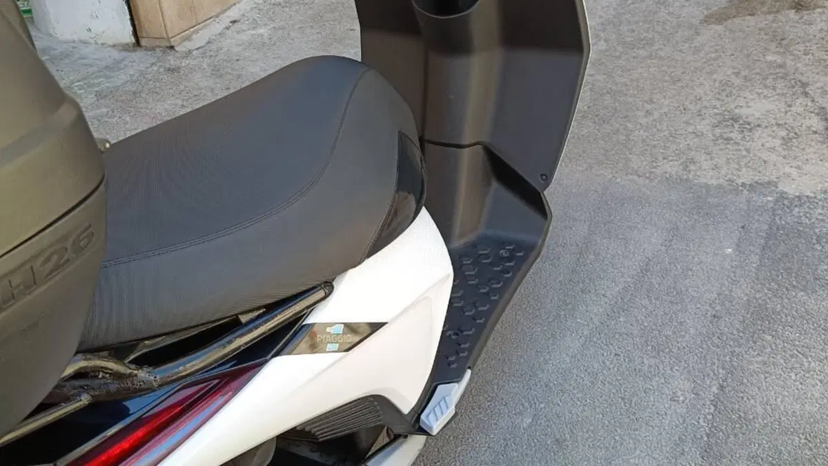 Piaggio 1 (2022 - 26)  (9)