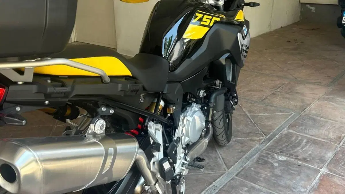 Bmw F 750 GS Edition 40 Years GS (2021)  (12)