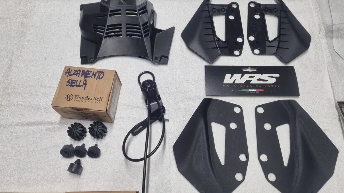 Bmw R 1300 GS Triple Black (2023 - 26)  (5)