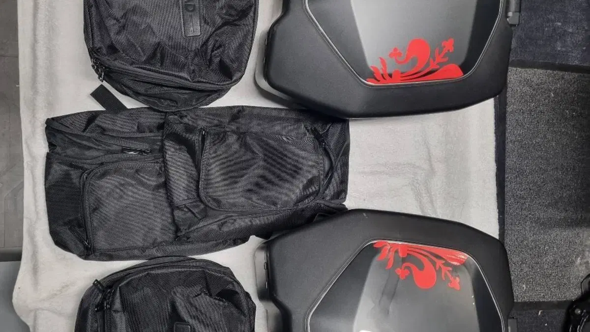 Bmw R 1300 GS Triple Black (2023 - 26)  (6)