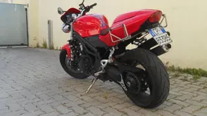 Triumph Speed Triple 955 (2002 - 04)  (2)