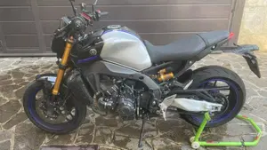 Yamaha MT-09 SP (2021 - 23) 