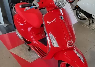 Vespa Primavera 125 RED (2025 - 26) - Annuncio 10043602