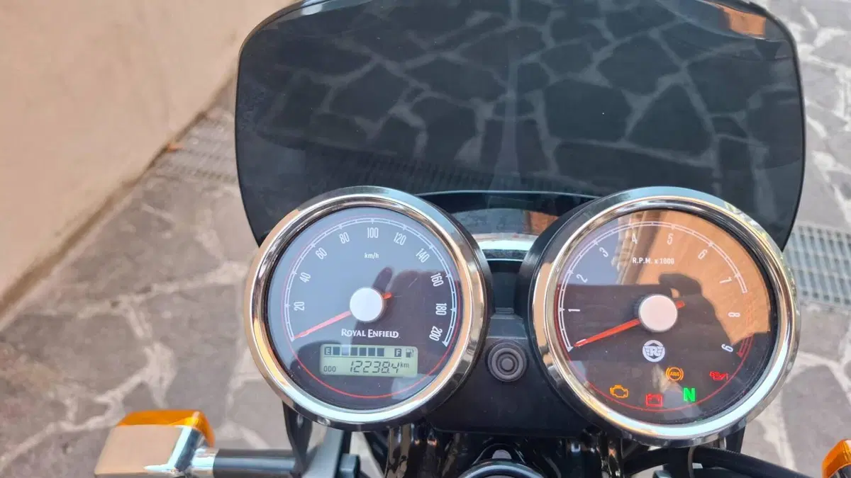 Royal Enfield Interceptor 650 (2021 - 26) 