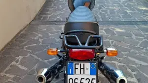Royal Enfield Interceptor 650 (2021 - 26)  (4)