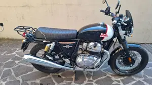Royal Enfield Interceptor 650 (2021 - 26)  (6)
