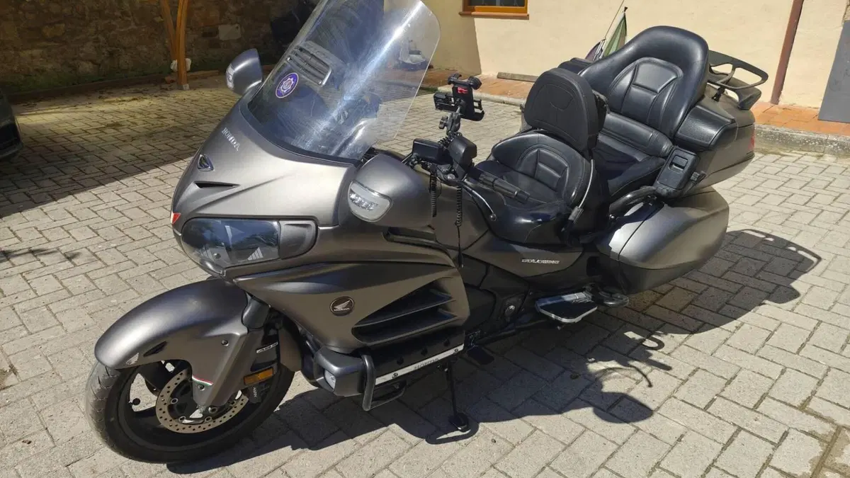 Honda GL 1800 F6C ABS (2014 - 16)  (4)
