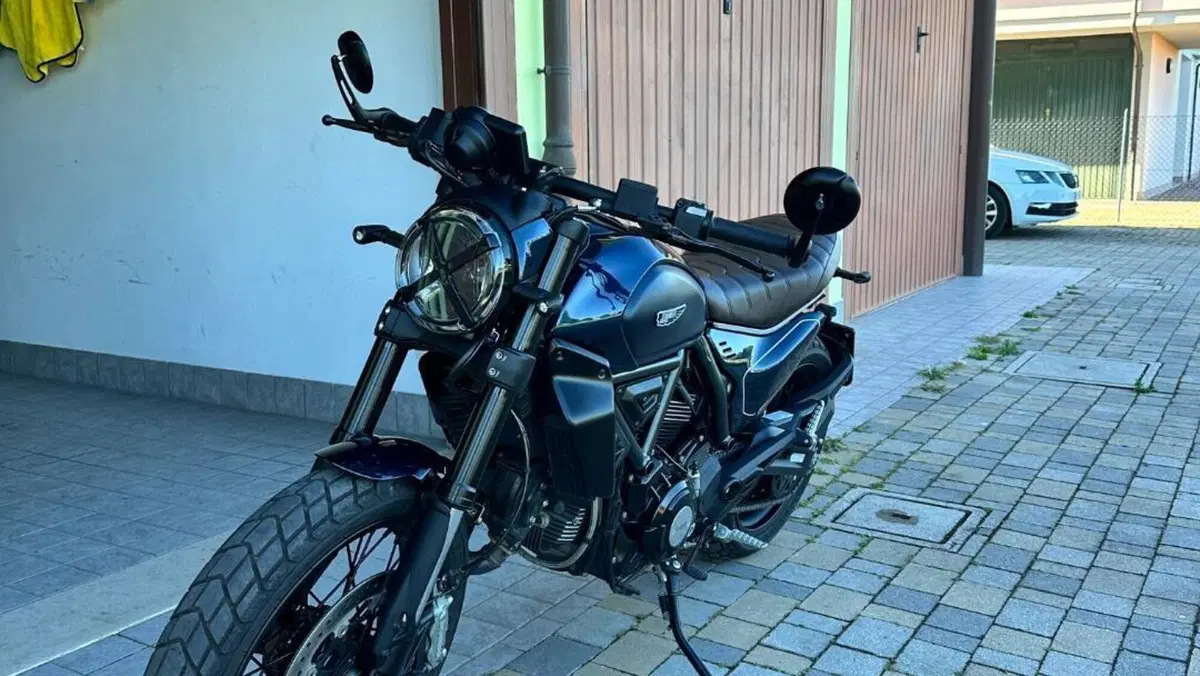 Ducati Scrambler 800 Nightshift (2023 - 24)  (2)