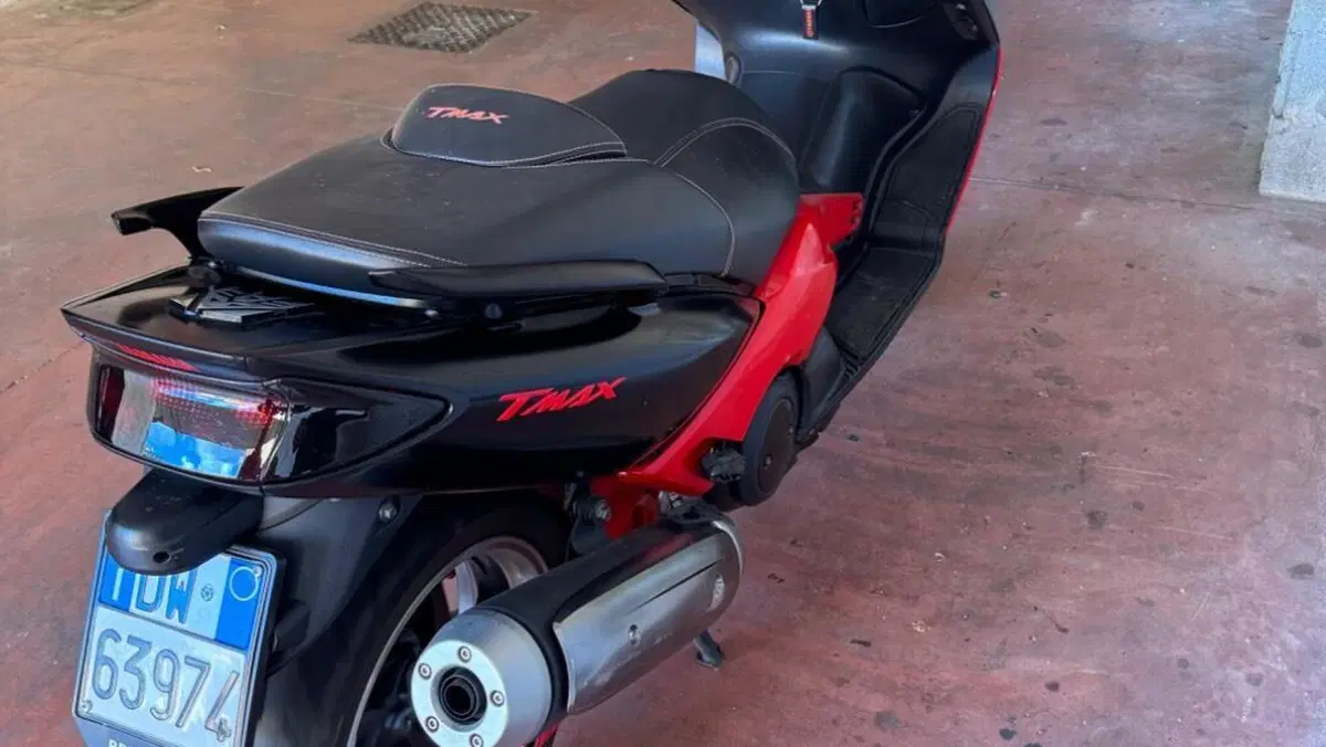 Yamaha T-Max 500 Black Max (2006 - 07)  (3)
