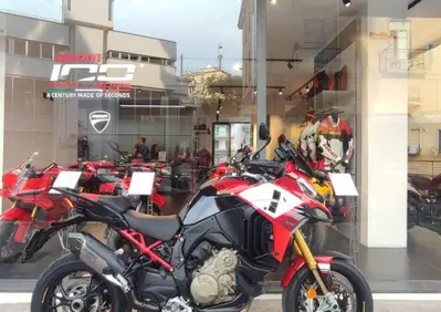 Ducati Multistrada V4 Pikes Peak (2021 - 24) - Annuncio 10043628