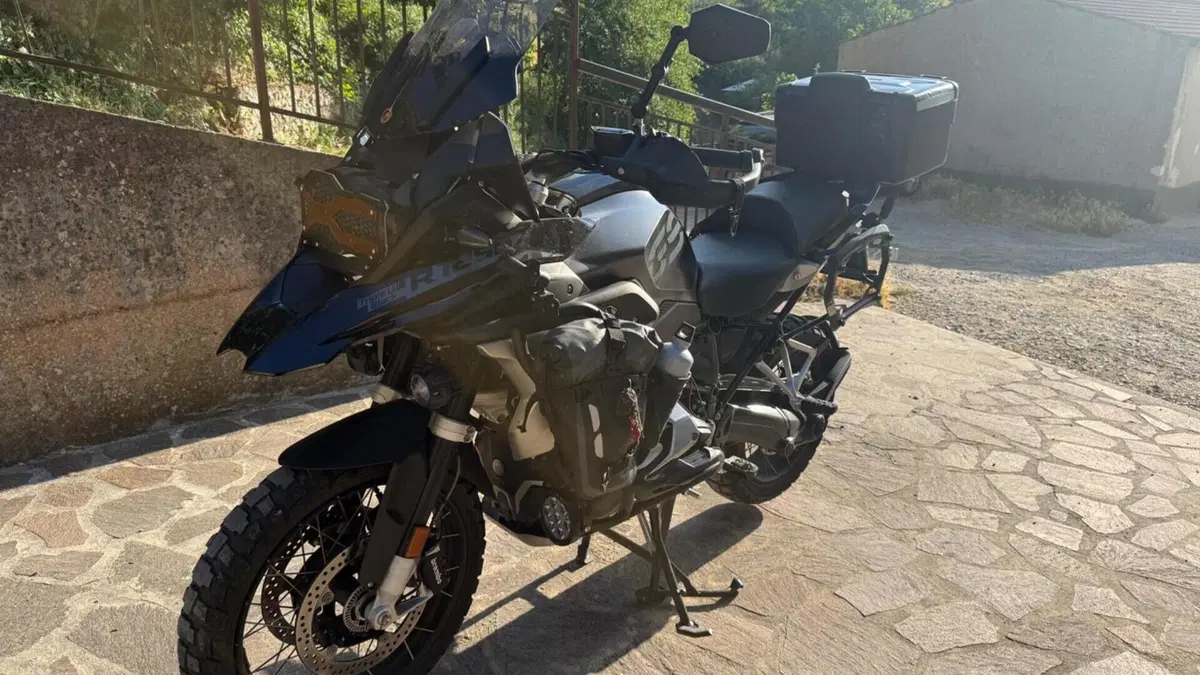 Bmw R 1250 GS Ultimate Edition (2023)  (2)