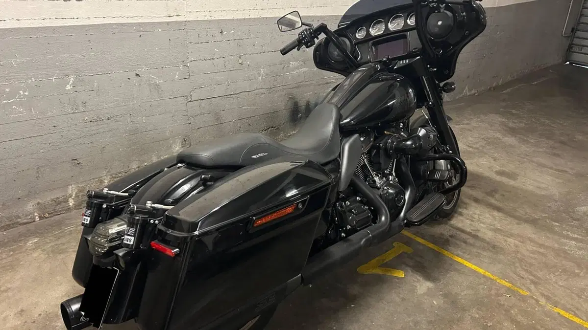 Harley-Davidson Street Glide ST (2022 - 23) 