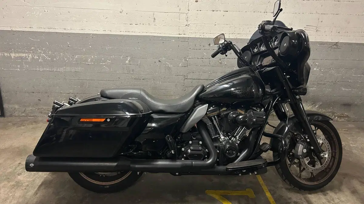 Harley-Davidson Street Glide ST (2022 - 23)  (2)