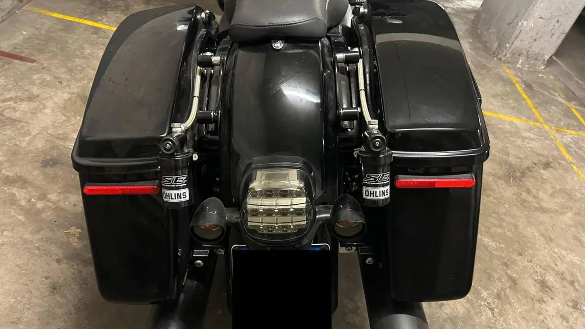Harley-Davidson Street Glide ST (2022 - 23)  (3)