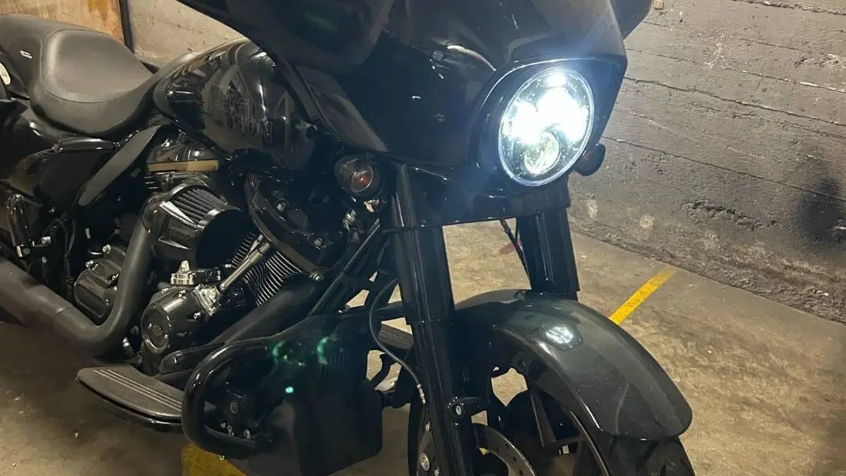 Harley-Davidson Street Glide ST (2022 - 23)  (4)