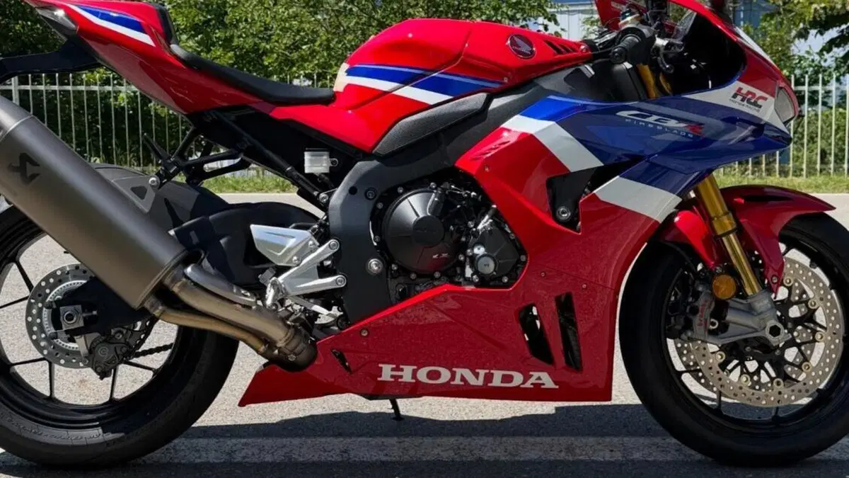Honda CBR 1000 RR-R Fireblade SP (2024 - 26) 