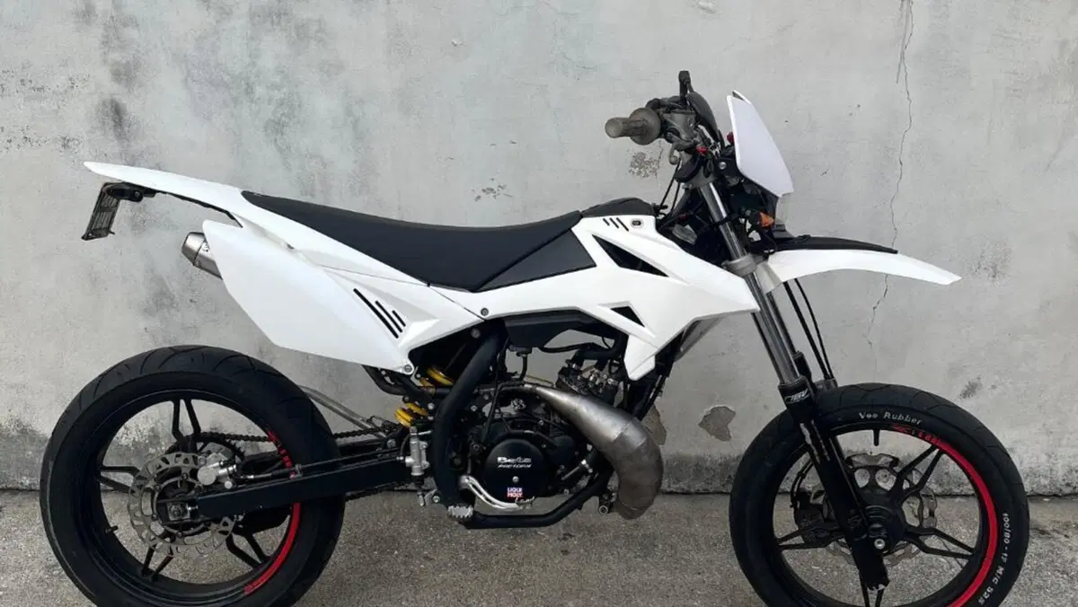 Betamotor RR 50 Motard (2018 - 20)  (2)