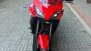 Moto Morini X-Cape 650 (2021 - 26)  (4)
