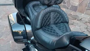 Honda GL 1800 Gold Wing Tour DCT (2021)  (4)