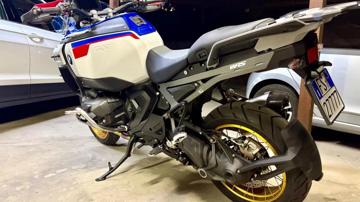 Bmw R 1300 GS Adventure Trophy (2025 - 26)  (5)