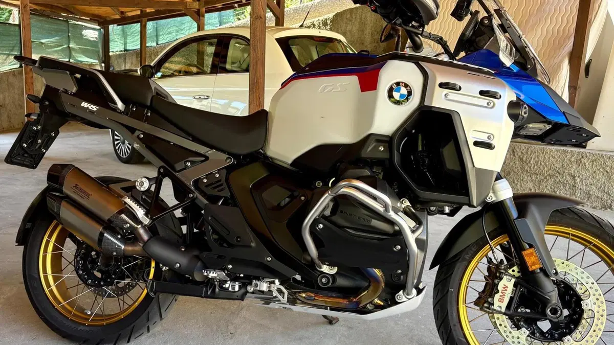 Bmw R 1300 GS Adventure Trophy (2025 - 26)  (7)