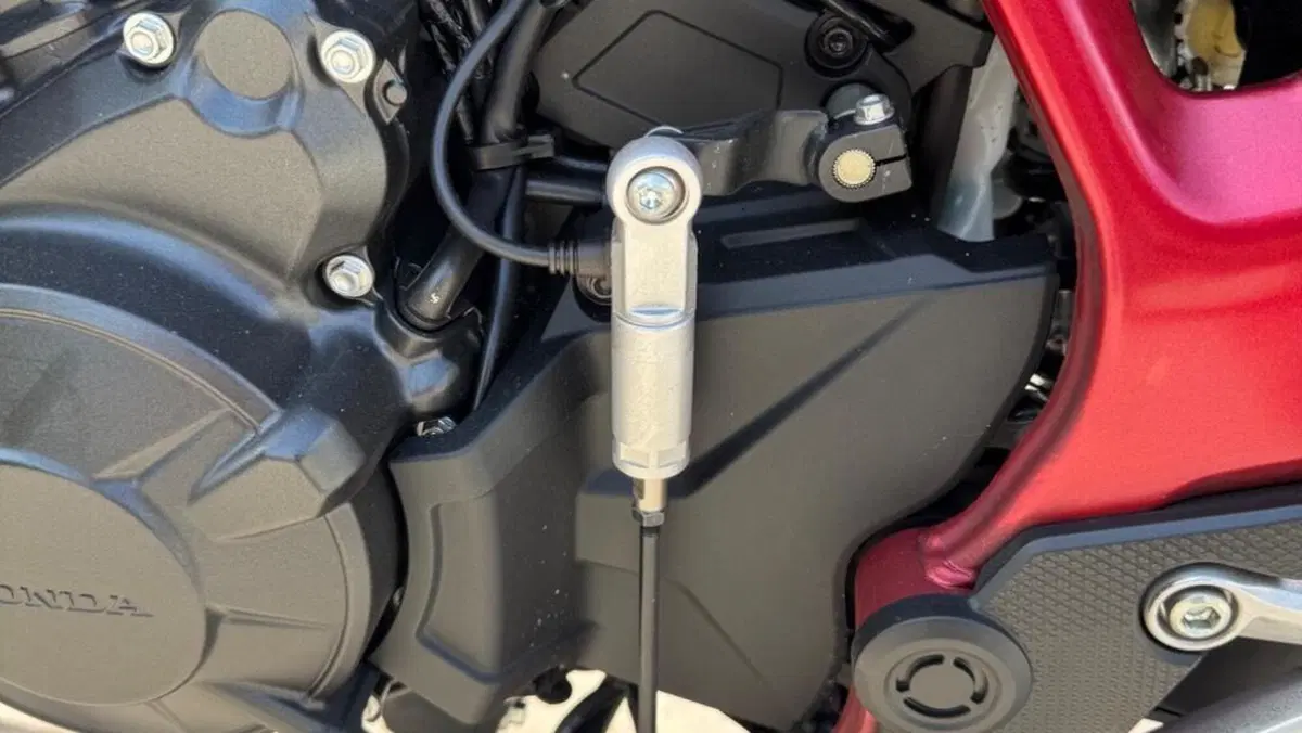 Honda CB 750 Hornet (2023 - 24)  (6)