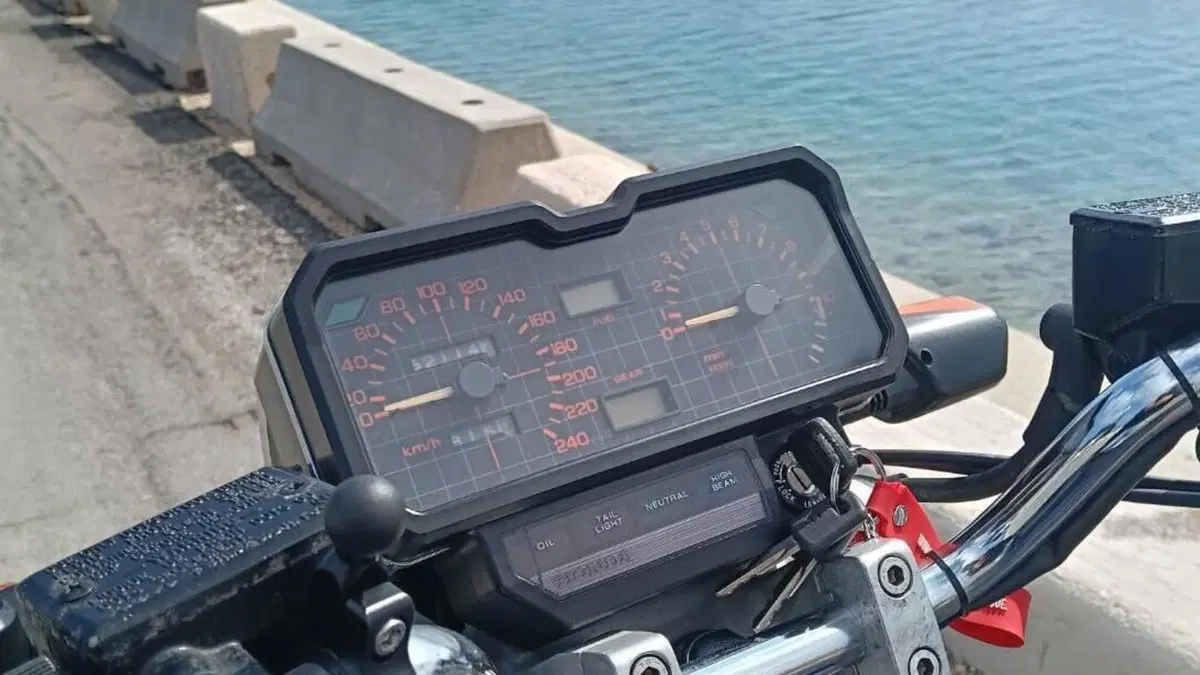 Honda CBX 650 SCF  (2)