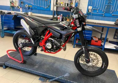 Betamotor RR 125 4T Motard R (2025 - 26) - Annuncio 10044011