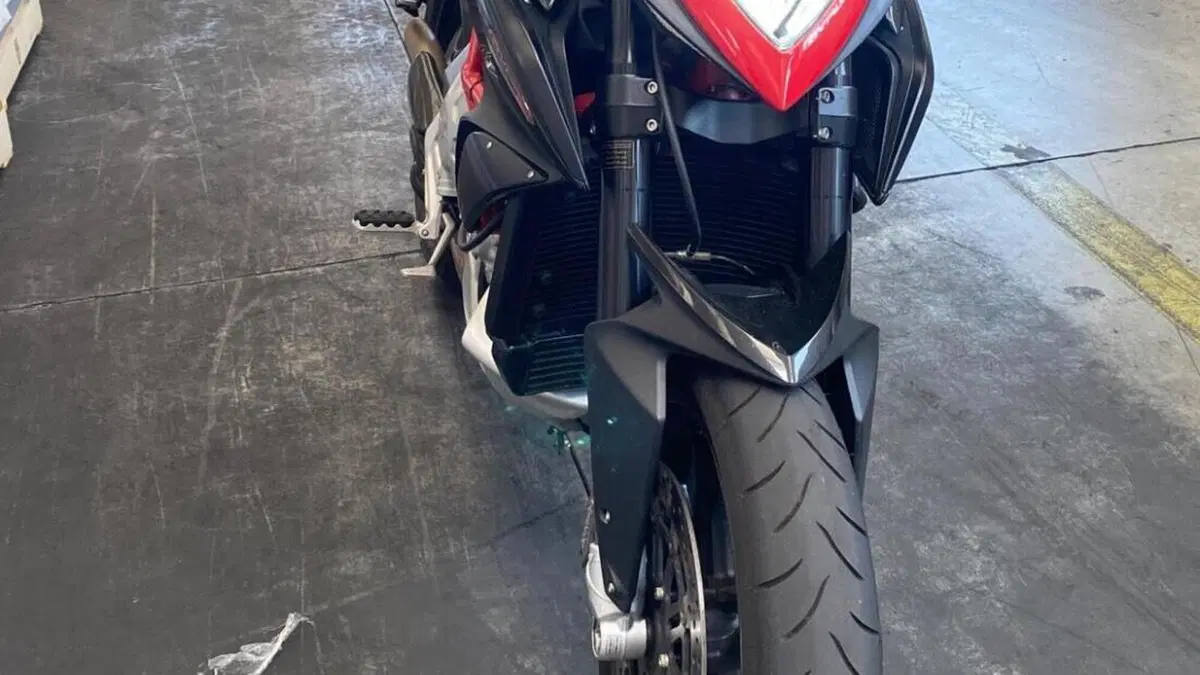 MV Agusta Rivale 800 EAS (2013 - 15)  (4)