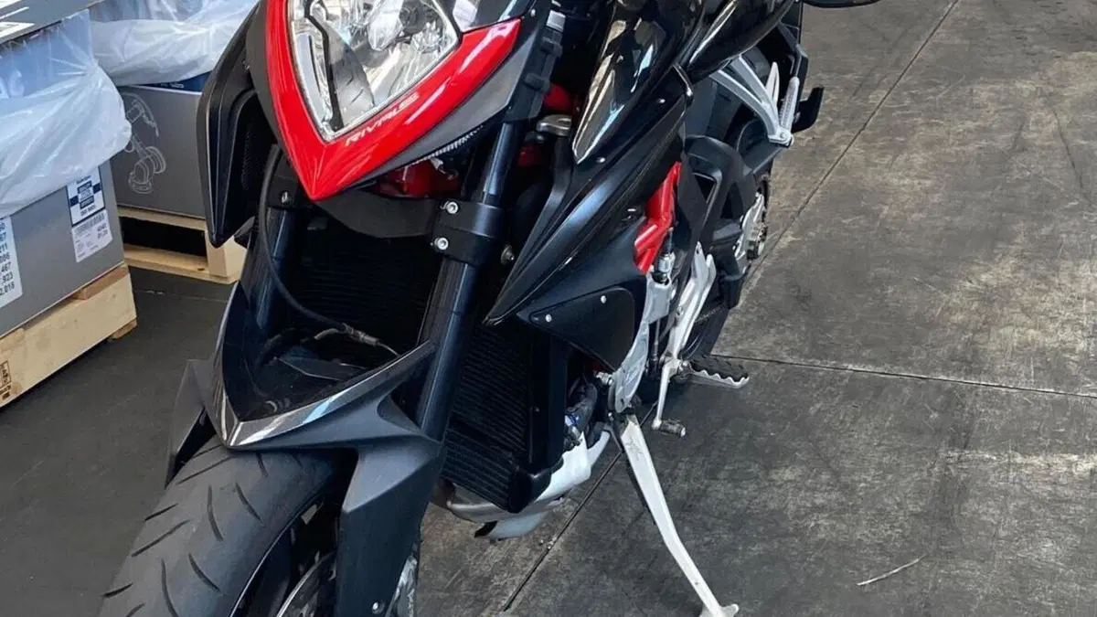 MV Agusta Rivale 800 EAS (2013 - 15)  (7)