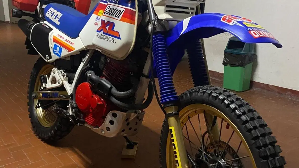 Honda  