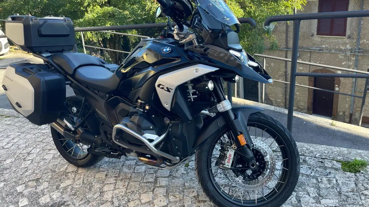 Bmw R 1300 GS Triple Black (2023 - 26) 