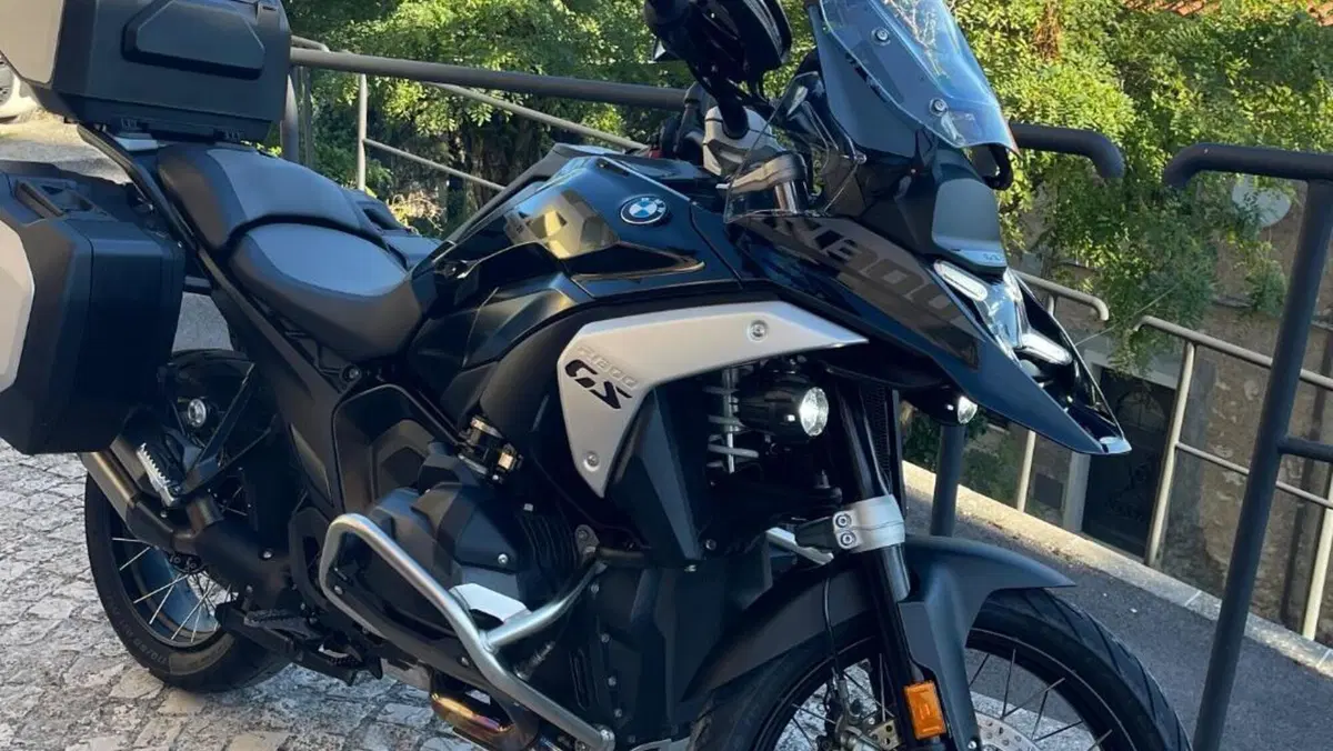 Bmw R 1300 GS Triple Black (2023 - 26)  (4)