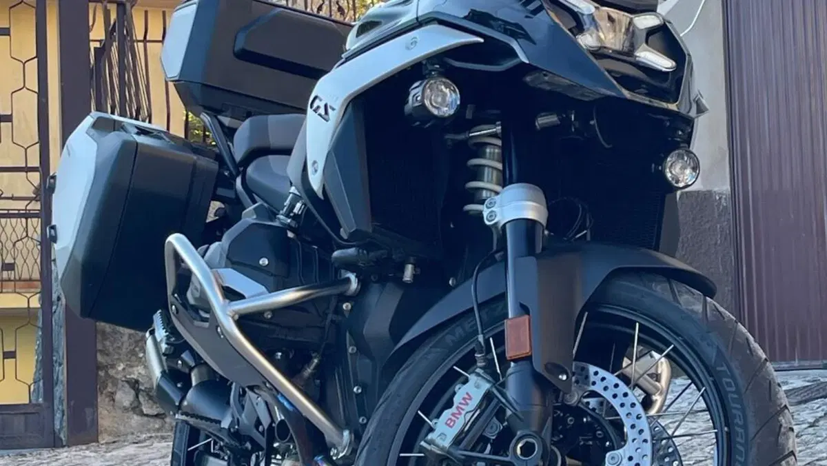 Bmw R 1300 GS Triple Black (2023 - 26)  (5)