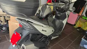 Kymco Agility 300i Noodoe (2020)  (4)