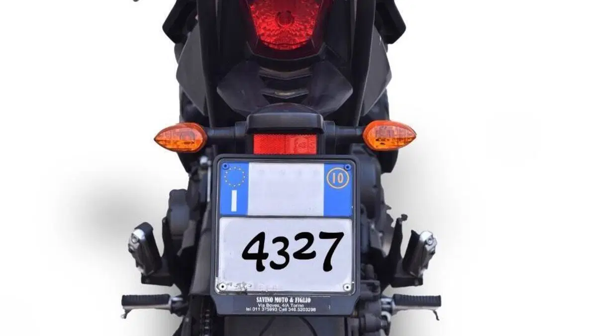 Yamaha XJ6 (2008 - 15)  (4)