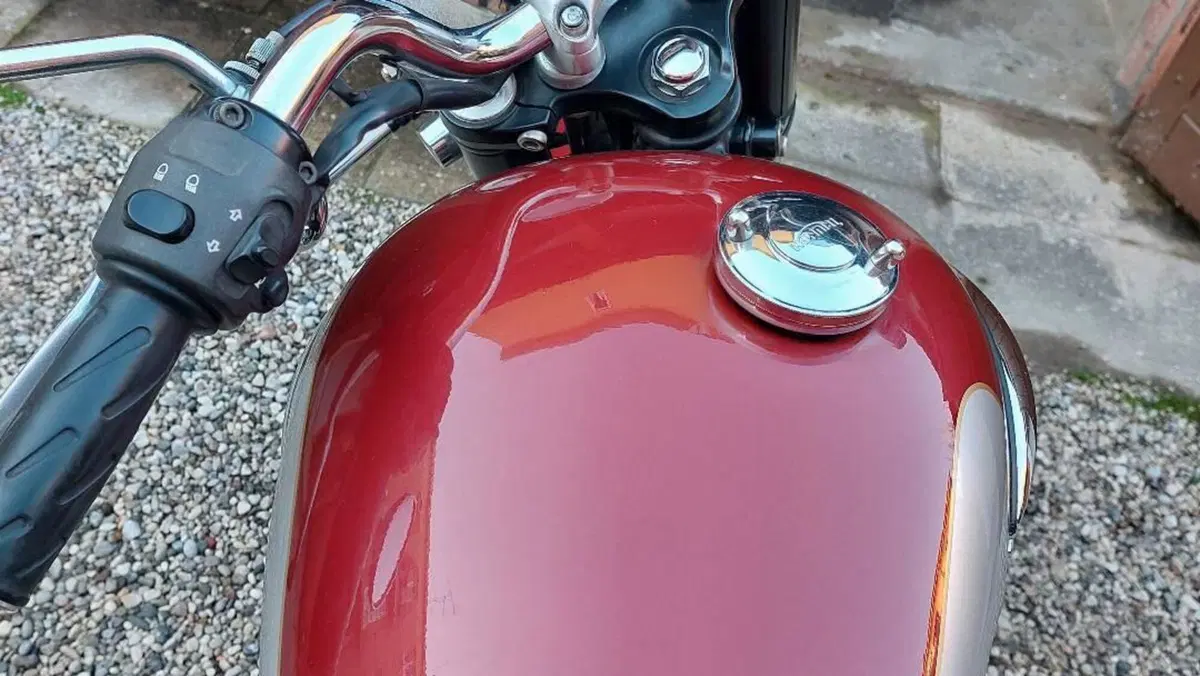 Triumph Bonneville 800 (2002 - 07)  (3)