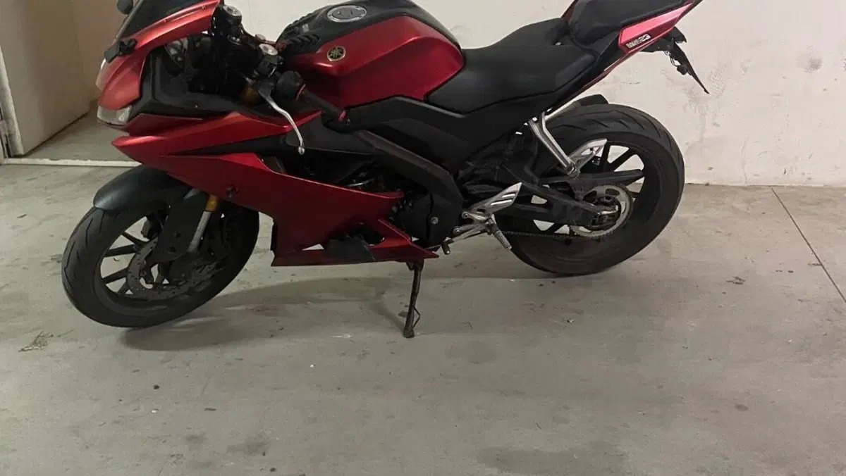 Yamaha YZF R125 (2019 - 20)  (2)