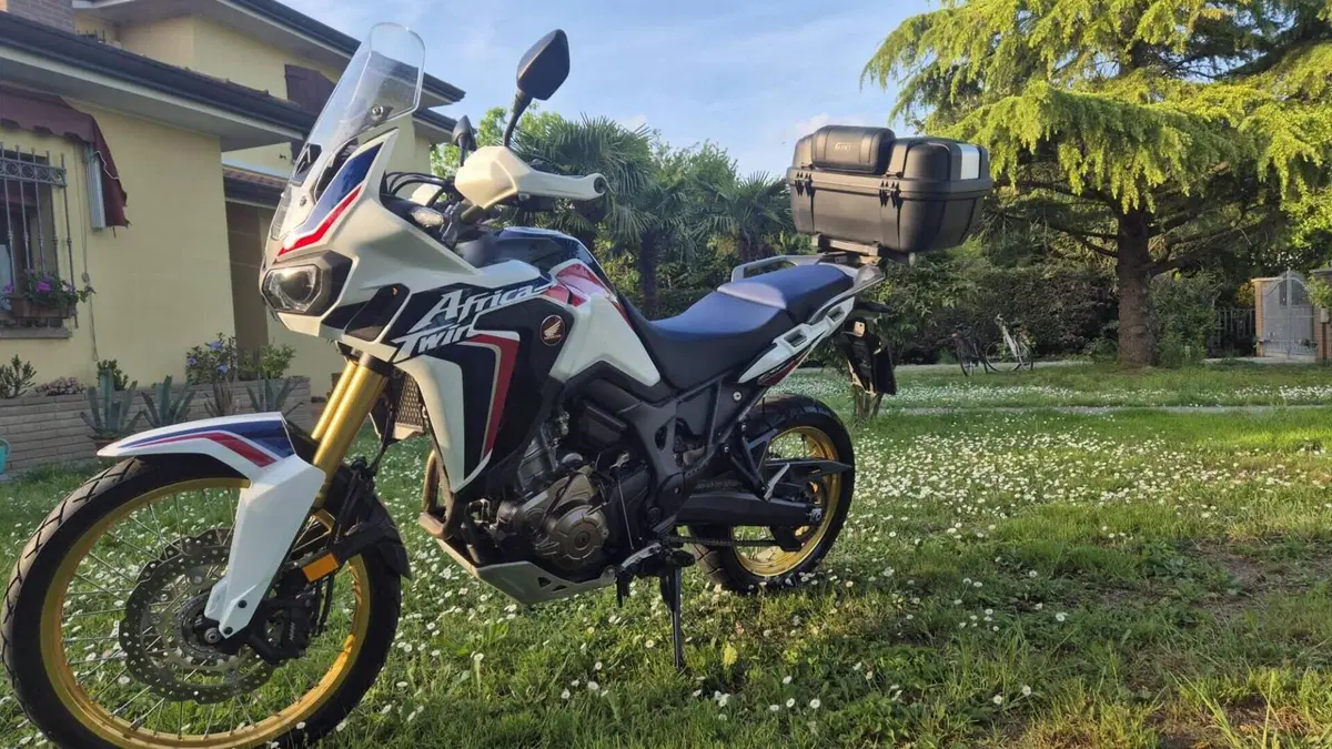 Honda Africa Twin CRF 1000L ABS (2016 - 17)  (2)