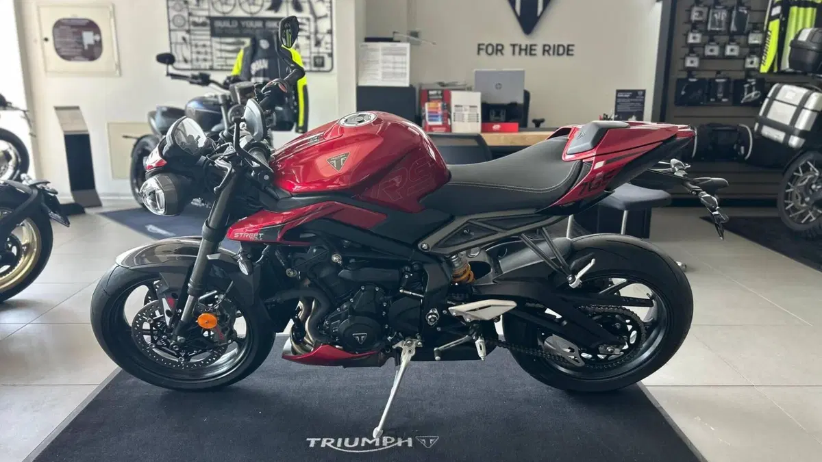 Triumph Street Triple 765 RS (2023 - 26)  (3)