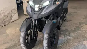 Yamaha Tricity 300 (2021 - 24) 