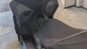 Yamaha Tricity 300 (2021 - 24)  (8)