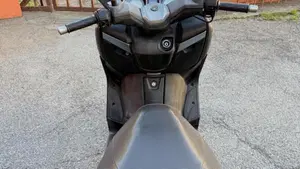 Yamaha X-Max 250 Iron Max ABS (2016)  (7)