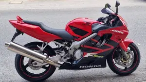 Honda CBR 600 F (2001 - 06)  (2)