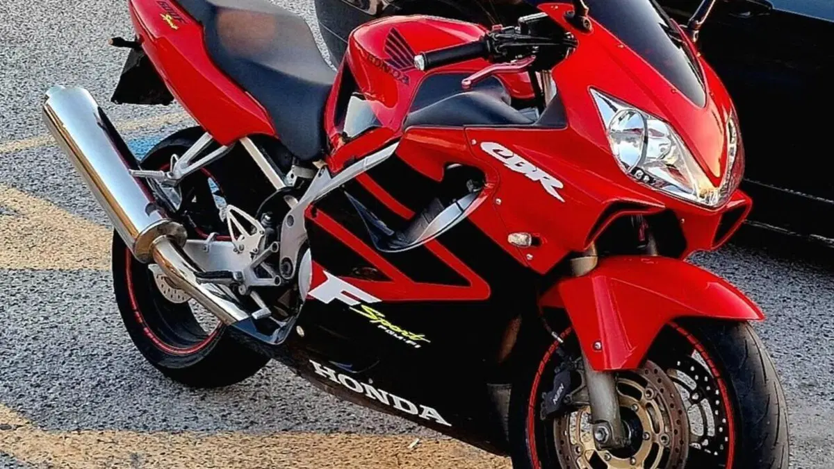 Honda CBR 600 F (2001 - 06)  (5)