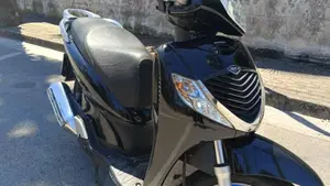 Honda SH 125 i (2005 - 08)  (2)