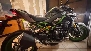 Kawasaki Z 900 SE (2025 - 26)  (6)