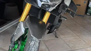 Kawasaki Z 900 SE (2025 - 26)  (14)
